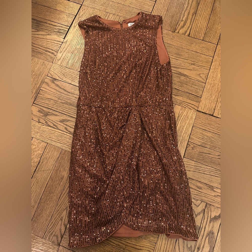 Toccin RTR Wrap Front Sequin Mini in Gold Bronze Size 2